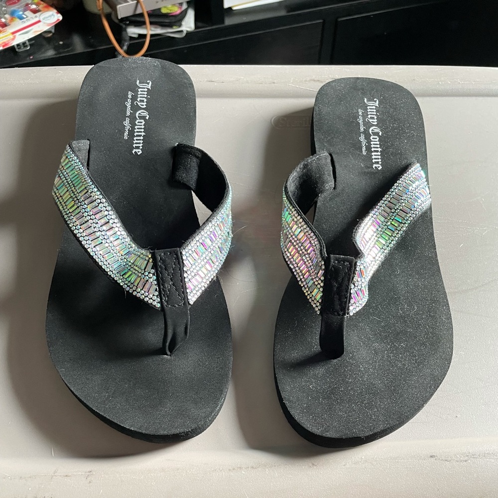 Black juicy couture flip flops. Brand new